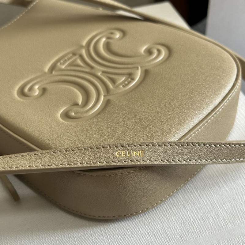 Ce1i*e satchel bags